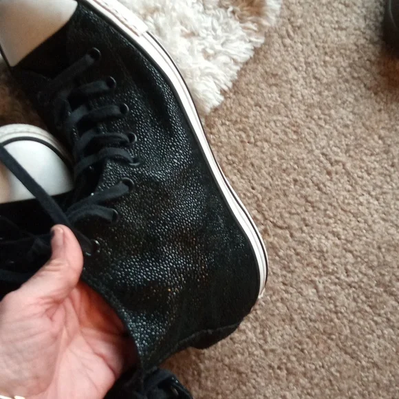 Converse Black and White High-Top Sneakers 10 Leather Upper - Picture 14 of 14